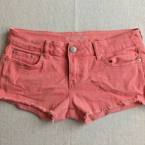Refuge Coral Pink Cut-Off Denim Mini Shorts - Distressed Raw Hem Size 6